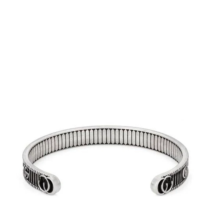 S925 sterling silver men and women classic original retro hip-hop style three-dimensional striped bracelet bracelet accessories
S925 sterling silver men and women classic original retro hip-hop style three-dimensional striped bracelet bracelet accessories