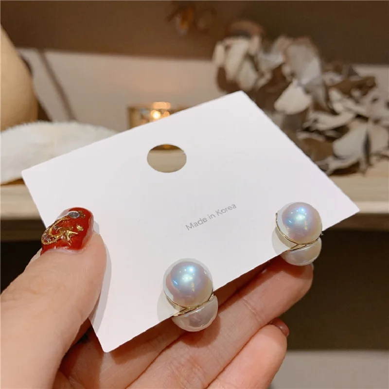 2020 New Fashion Women's Earrings Delicate Simple Style Pearl Ball Earrings For Women Party Girl Jewelry Gifts Wholesale
2020 New Fashion Women's Earrings Delicate Simple Style Pearl Ball Earrings For Women Party Girl Jewelry Gifts Wholesale