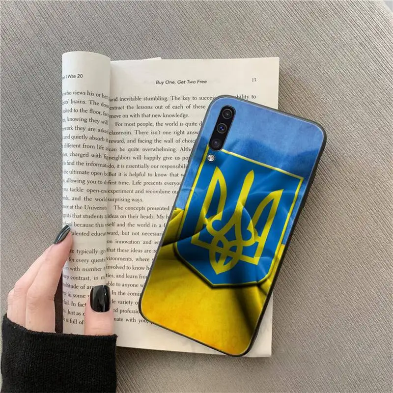 Ukraine Flag logo pattern Phone Case For Samsung galaxy S 9 10 20 A 10 21 30 31 40 50 51 71 s note 20 j 4 2018 plus
Ukraine Flag logo pattern Phone Case For Samsung galaxy S 9 10 20 A 10 21 30 31 40 50 51 71 s note 20 j 4 2018 plus