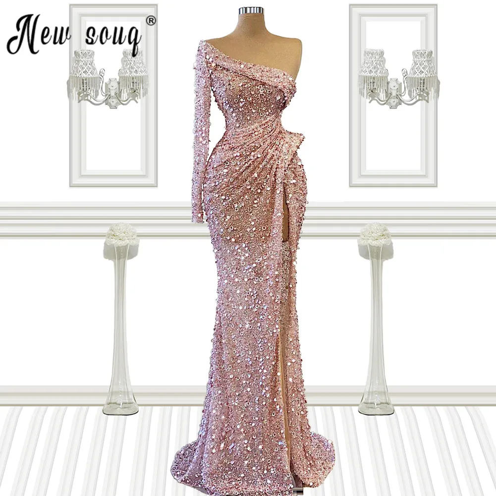 Pink Sequined Prom Dresses 2021 One Shoulder Pleated and Split Side Evening Gowns Sparkly Crystals Longue Robes De Soiree Custom
Pink Sequined Prom Dresses 2021 One Shoulder Pleated and Split Side Evening Gowns Sparkly Crystals Longue Robes De Soiree Custom