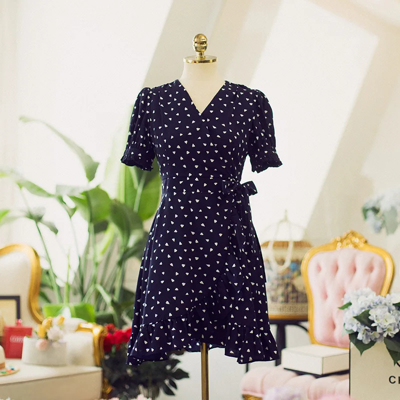 Casual Women's Dresses Summer 2021 Ruffle Print Maternity Dresses French Mother Breast-feed Mini Wrap Dress For Pregnant Women
Casual Women's Dresses Summer 2021 Ruffle Print Maternity Dresses French Mother Breast-feed Mini Wrap Dress For Pregnant Women