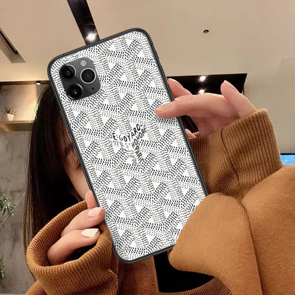 Suitcase Brand Design Phone Case For Iphone 4 4s 5 5S SE 5C 6 6S 7 8 Plus X XS XR 11 12 Mini Pro Max 2020 black Hoesjes 3D Cell
Suitcase Brand Design Phone Case For Iphone 4 4s 5 5S SE 5C 6 6S 7 8 Plus X XS XR 11 12 Mini Pro Max 2020 black Hoesjes 3D Cell