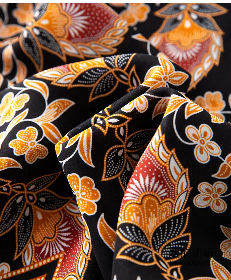 Women's 100% Silk luxury Fashion Heavy V-neck Long Dress Elegant Black cashew Prints One Size L1109
Women's 100% Silk luxury Fashion Heavy V-neck Long Dress Elegant Black cashew Prints One Size L1109