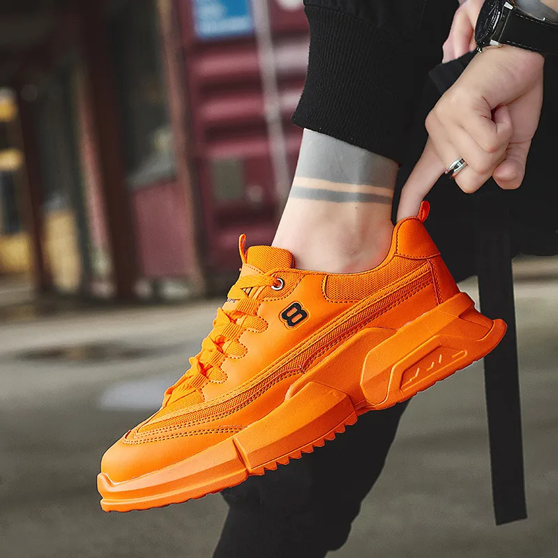 Men's Shoes
Men's Shoes