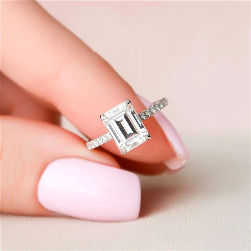 18K White Solid Gold Emerald Cut Half Etenity Band DEF Color VVS Moissanite Women's Ring For Engagement Gift Lab Grown Diamond
18K White Solid Gold Emerald Cut Half Etenity Band DEF Color VVS Moissanite Women's Ring For Engagement Gift Lab Grown Diamond