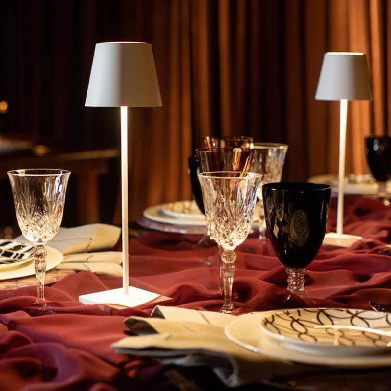 Touch Wireless Charging Bar Table Lamp Led Living Room Restaurant Cafe Black White Gold Table Lamp 
Touch Wireless Charging Bar Table Lamp Led Living Room Restaurant Cafe Black White Gold Table Lamp