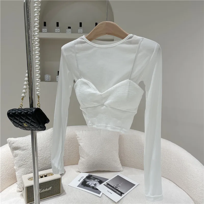 Women's Spring Summer 2021 Fashion Slim long sleeve shoulder padded Top + short suspender vest
Women's Spring Summer 2021 Fashion Slim long sleeve shoulder padded Top + short suspender vest