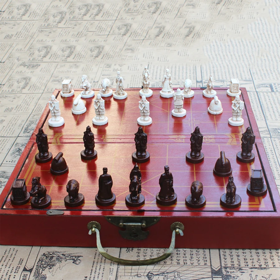 Retro Creativity Portable Checkers Fold Travel Leather Borad Garden Board Chess Character Pieces Szachy Family Games EK50QL
Retro Creativity Portable Checkers Fold Travel Leather Borad Garden Board Chess Character Pieces Szachy Family Games EK50QL