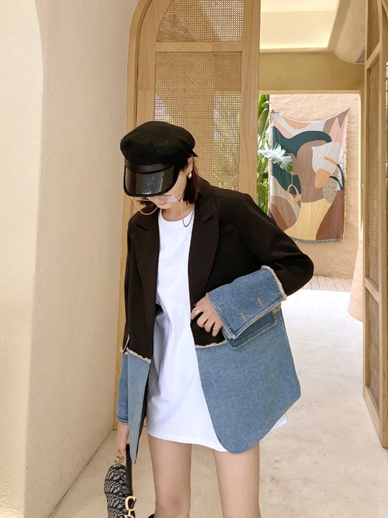 Small suit jacket female 2020 spring and autumn design sense niche new Korean denim irregular stitching top
Small suit jacket female 2020 spring and autumn design sense niche new Korean denim irregular stitching top