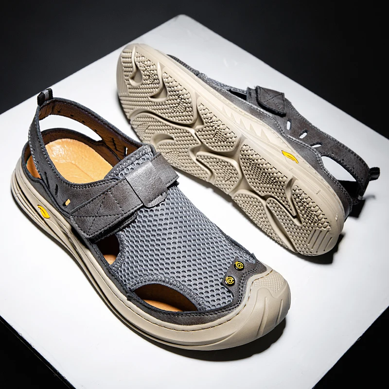 Summer Men's Leather Retro Style Trendy Beach Shoes Sandals, Hole Shoes, Mesh Shoes Beach Sandals Men
Summer Men's Leather Retro Style Trendy Beach Shoes Sandals, Hole Shoes, Mesh Shoes Beach Sandals Men
