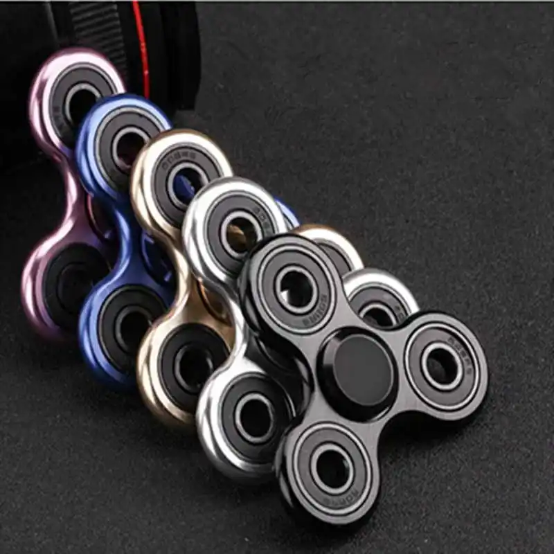70mm triangle finger alloy aluminum spinner no box r188 bearing back for five minutes child toy decompression spinner
70mm triangle finger alloy aluminum spinner no box r188 bearing back for five minutes child toy decompression spinner