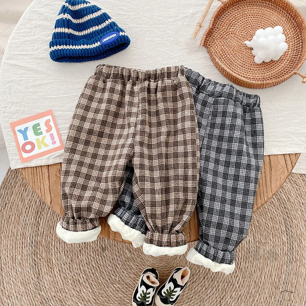 2021 New winter boys and girls double-deck inner fleece plaid pants unisex loose casual thicken warm casual pant
2021 New winter boys and girls double-deck inner fleece plaid pants unisex loose casual thicken warm casual pant