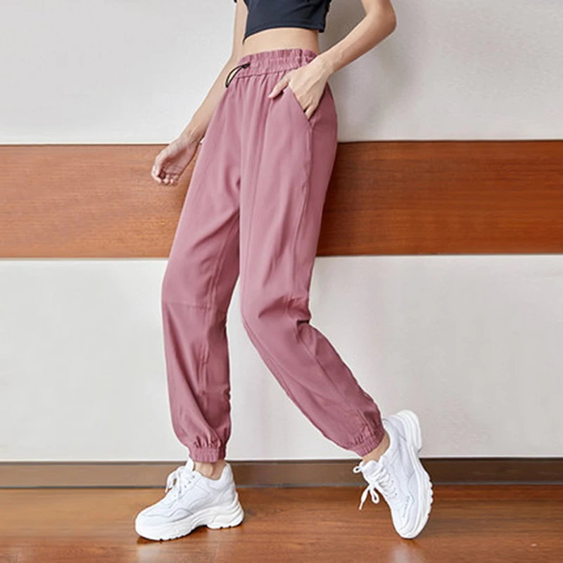 F.DYRAA Sports Fitness Pants Women Elastic Band Waist/Foot Quick Dry Loose Running Yoga Pants Female Streetwear Pantalon Femme
F.DYRAA Sports Fitness Pants Women Elastic Band Waist/Foot Quick Dry Loose Running Yoga Pants Female Streetwear Pantalon Femme