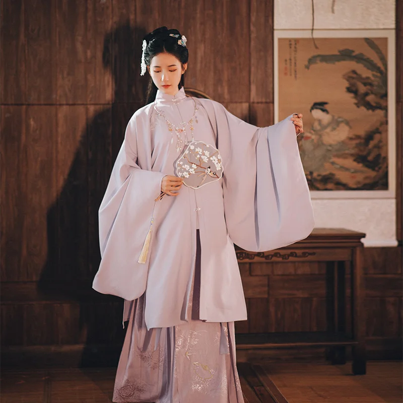 Китайская традиционная вышивка Hanfu для женщин династия Мин элегантная древняя одежда женский праздничный наряд фиолетовый Hanfu VO860
Китайская традиционная вышивка Hanfu для женщин династия Мин элегантная древняя одежда женский праздничный наряд фиолетовый Hanfu VO860