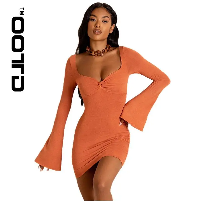 OOTD Fall 2021 New Women's Fashion Horn Sleeve Package Hip Party Brought Sexy Low-cut Cultivate One's Morality Dress Is Female
OOTD Fall 2021 New Women's Fashion Horn Sleeve Package Hip Party Brought Sexy Low-cut Cultivate One's Morality Dress Is Female