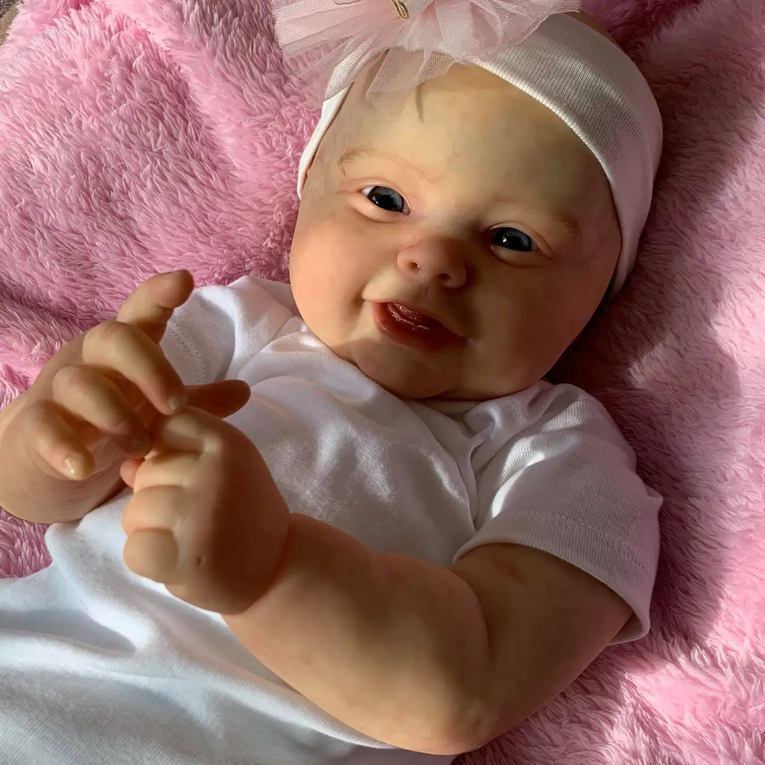 60 CM 3D Paint With Vascular Vein Soft Silicone Reborn Baby Doll Toy For Girl Fat Toddler Cloth Body Bebe Kid Birthday Gift 
60 CM 3D Paint With Vascular Vein Soft Silicone Reborn Baby Doll Toy For Girl Fat Toddler Cloth Body Bebe Kid Birthday Gift