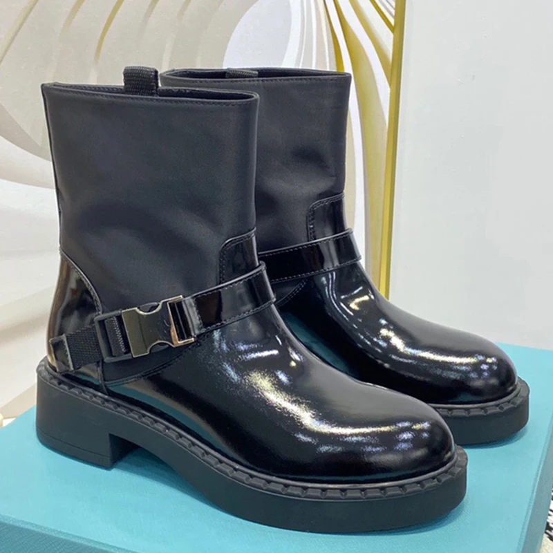2021 New Fashion Round Toe Women Boots Brand Designer for Autumn Winter Female Retro Shoes Free Shipping
2021 New Fashion Round Toe Women Boots Brand Designer for Autumn Winter Female Retro Shoes Free Shipping