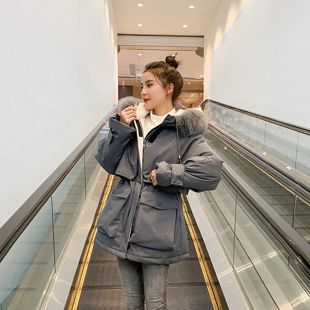 2021 New Winter Hooded Tooling Parka Coat Autumn Women's Down Cotton-padded Jackets Fashion Short Padded Warm Snow Outerwear Top
2021 New Winter Hooded Tooling Parka Coat Autumn Women's Down Cotton-padded Jackets Fashion Short Padded Warm Snow Outerwear Top