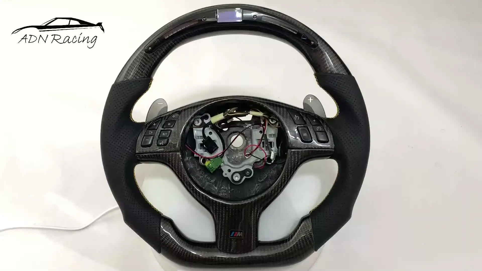 LED Display Carbon Fiber Steering Wheel for BMW 1/2/3/4 Series LED Carbon Steering Wheel for E90 E92 E93 M3
LED Display Carbon Fiber Steering Wheel for BMW 1/2/3/4 Series LED Carbon Steering Wheel for E90 E92 E93 M3
