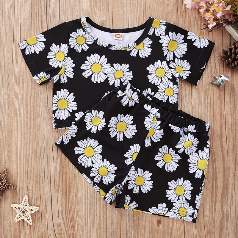 2020TALLOLY hot style black white chrysanthemum print big kids suit fashion short sleeve + shorts baby girl
2020TALLOLY hot style black white chrysanthemum print big kids suit fashion short sleeve + shorts baby girl