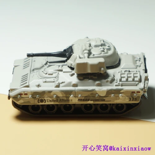M2 1:98 Bradley infantry fighting vehicle simulation tanks Matchbox Collection Metal Die-cast Simulation Model Cars Toys
M2 1:98 Bradley infantry fighting vehicle simulation tanks Matchbox Collection Metal Die-cast Simulation Model Cars Toys