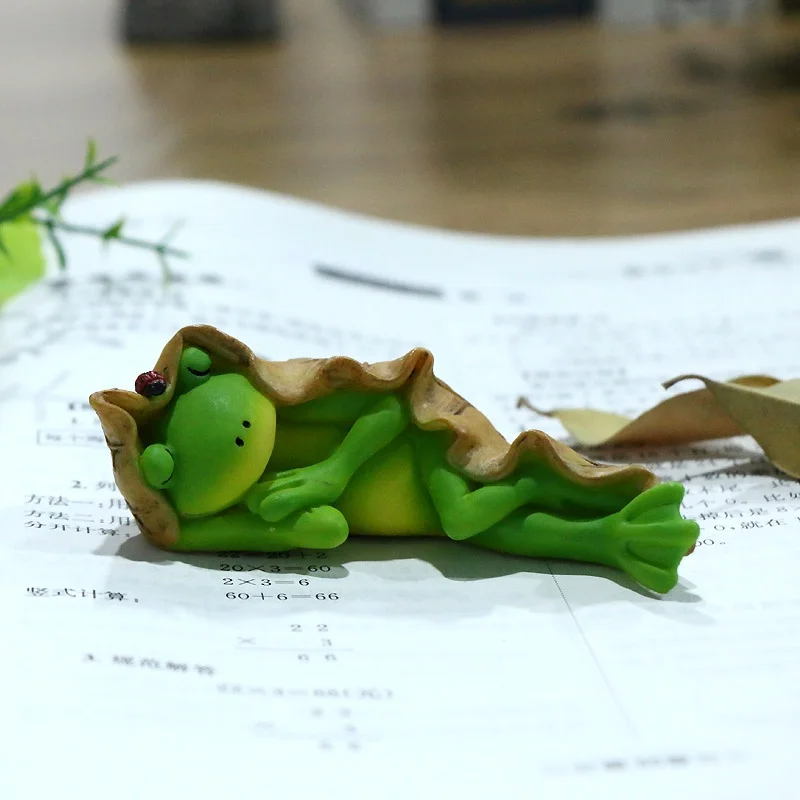 Miniature Fairy Garden Frog Statue Sculpture Collectible Figurine Animal Home Decoration Accessories Perfect Gifts and Souvenirs
Miniature Fairy Garden Frog Statue Sculpture Collectible Figurine Animal Home Decoration Accessories Perfect Gifts and Souvenirs