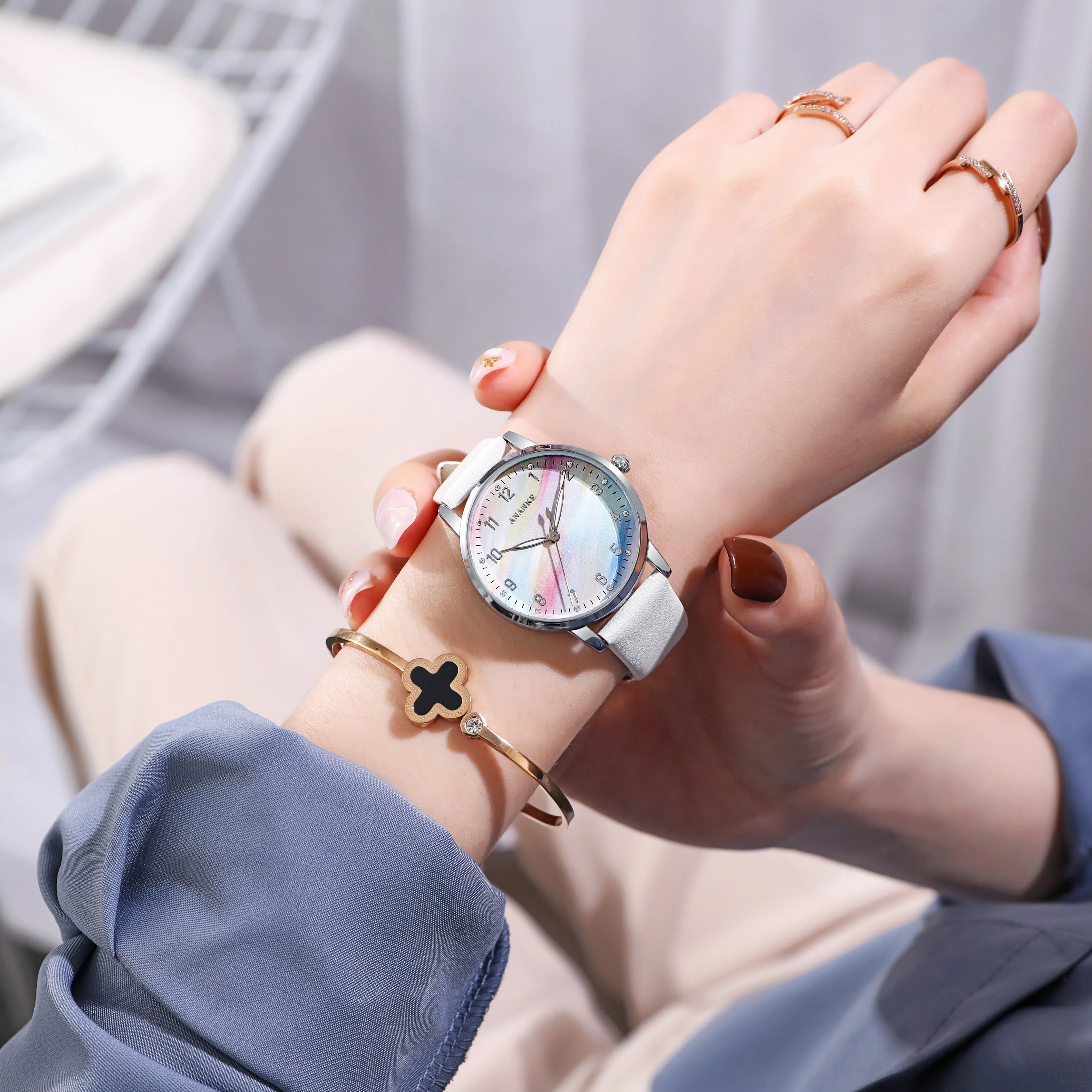 ANANKE Women Watch Luxury Rainbow Color Round Hardlex Dia Leather Buckle Belt Simple Design Ladies Fashion Wristwatch AN36
ANANKE Women Watch Luxury Rainbow Color Round Hardlex Dia Leather Buckle Belt Simple Design Ladies Fashion Wristwatch AN36