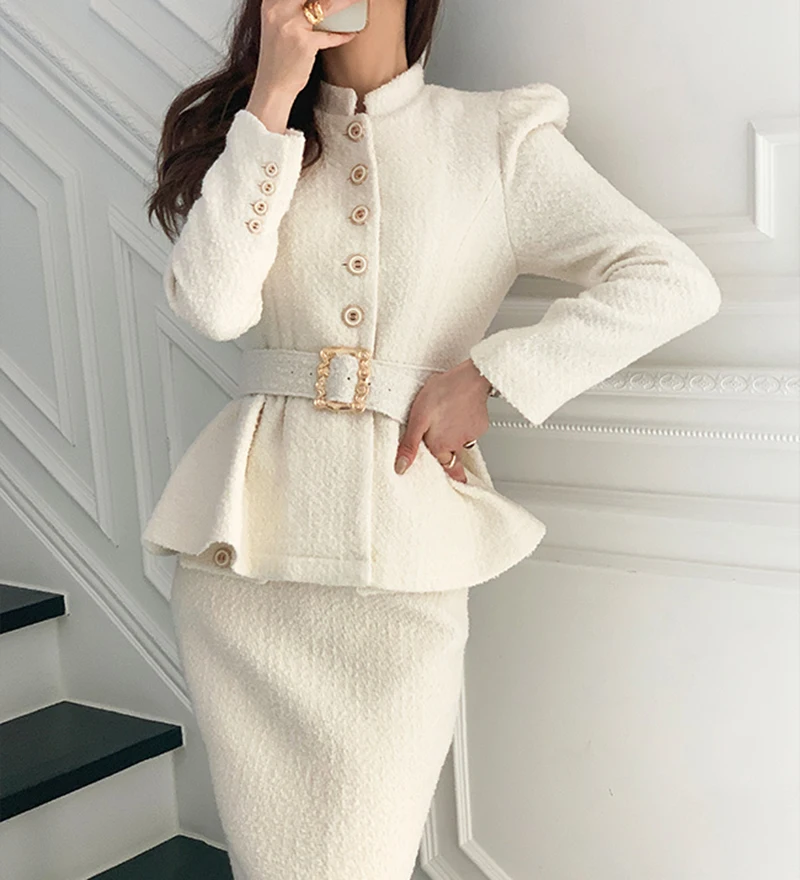 High-definition temperament elegant suit spring and autumn long-sleeved stand-up collar belt top + professional arm skirt
High-definition temperament elegant suit spring and autumn long-sleeved stand-up collar belt top + professional arm skirt