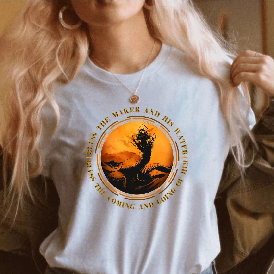 Dune Shirt Arrakis Shirt Vintage Distressed Sandworm Shirts Visit Arrakis Retro 80s Tops Cool Streetwear Women Top Harajuku Tees
Dune Shirt Arrakis Shirt Vintage Distressed Sandworm Shirts Visit Arrakis Retro 80s Tops Cool Streetwear Women Top Harajuku Tees