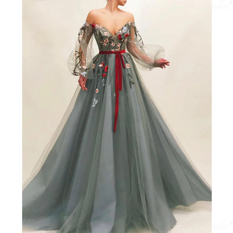 Gray Muslim Evening Dress 2021 Off Shoulder Embroidery Tulle Islamic Dubai Kaftan Saudi Arabic Long Sleeves Evening Gown Prom
Gray Muslim Evening Dress 2021 Off Shoulder Embroidery Tulle Islamic Dubai Kaftan Saudi Arabic Long Sleeves Evening Gown Prom