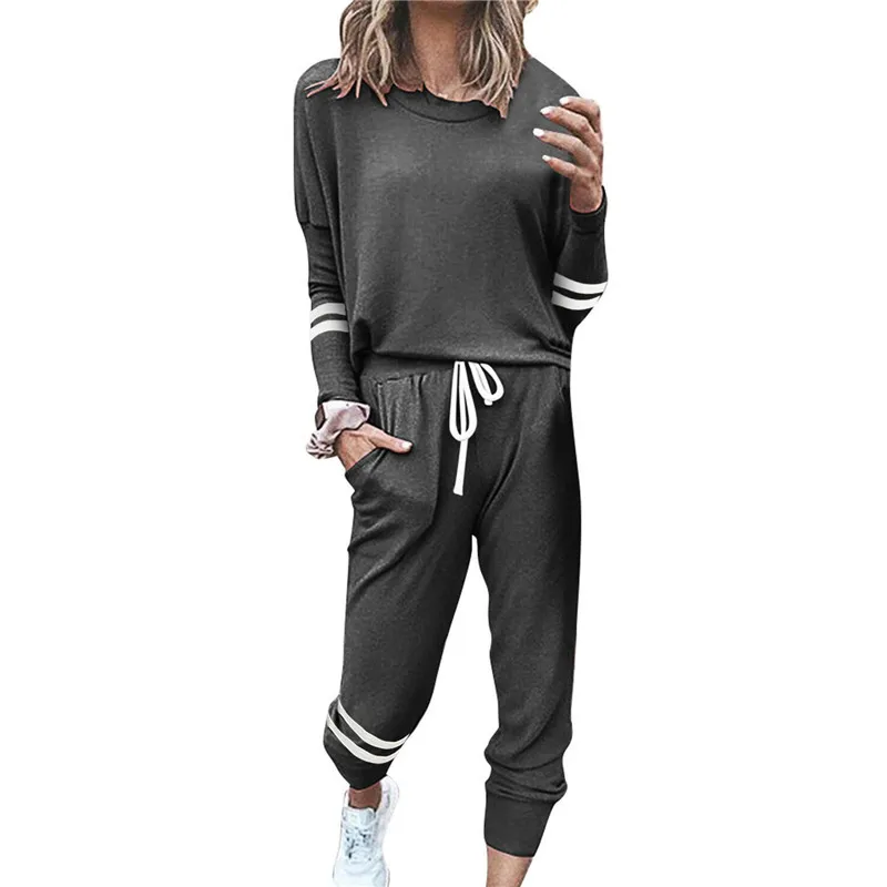 Casual Sportswear Two Piece Suit Female Top And Pants Suit Autumn Female Pure Cotton Solid Color Sports Pants Suit Pullover
Casual Sportswear Two Piece Suit Female Top And Pants Suit Autumn Female Pure Cotton Solid Color Sports Pants Suit Pullover
