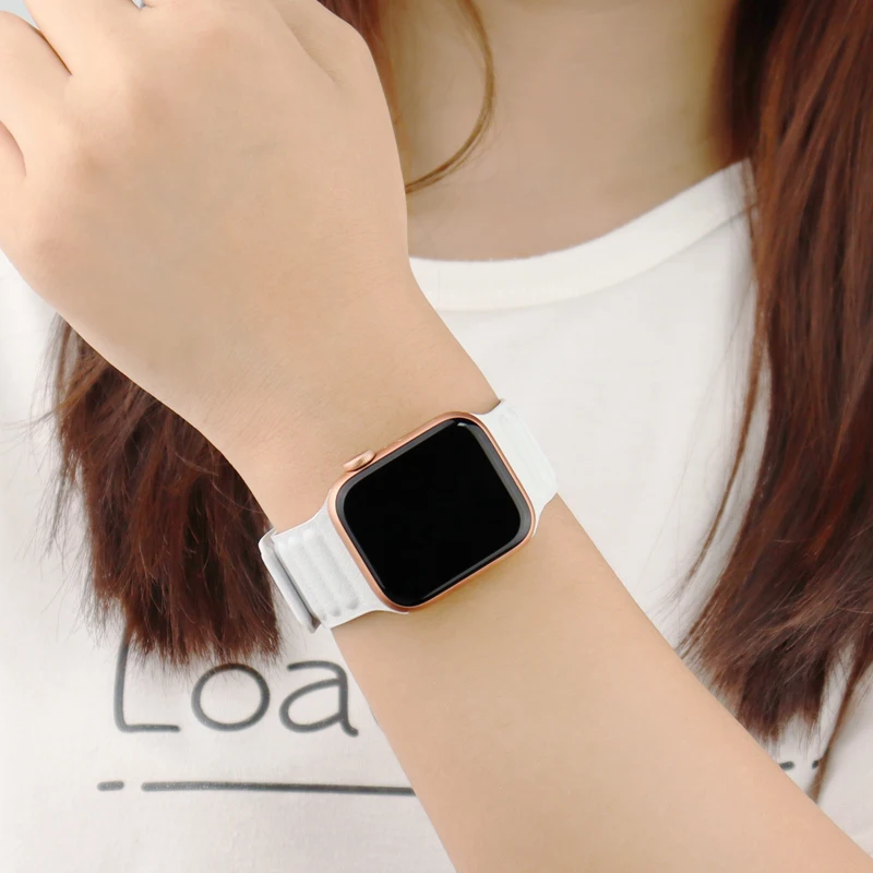 Leather Link Strap for Apple Watch Band 44mm 40mm 42mm 38mm Magnetic Loop Bracelet Wristband for iWatch seires 5 4 6 SE
Leather Link Strap for Apple Watch Band 44mm 40mm 42mm 38mm Magnetic Loop Bracelet Wristband for iWatch seires 5 4 6 SE