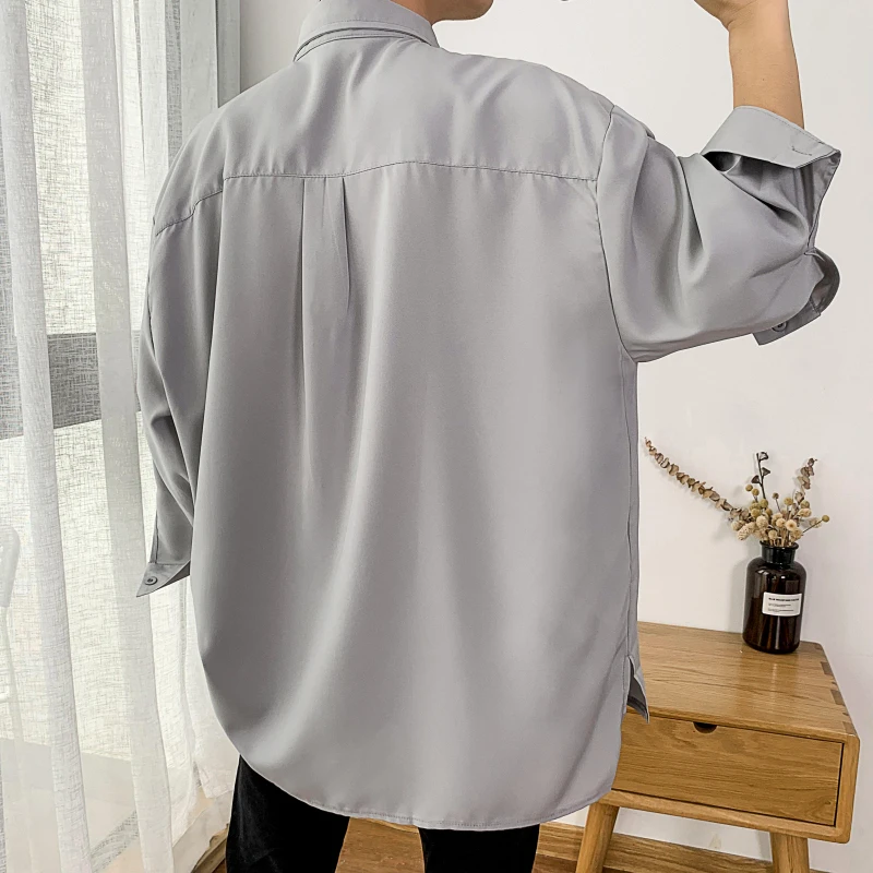 2020 Summer Men's Loose Seven Minutes Short Sleeve Shirt White/grey/yellow Color Clothes Fashion Tie Decoration Shirts M-5XL
2020 Summer Men's Loose Seven Minutes Short Sleeve Shirt White/grey/yellow Color Clothes Fashion Tie Decoration Shirts M-5XL