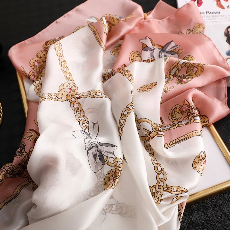 2020 Women Silk Scarf Luxury Chain Print Shawls Wraps Lady Pashmina Hijab Foulard Bandana Scarves Beach Stole
2020 Women Silk Scarf Luxury Chain Print Shawls Wraps Lady Pashmina Hijab Foulard Bandana Scarves Beach Stole