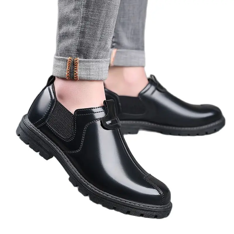 Casual shoes Spring 2021 British workwear tide shoes men's Martin boots soft-faced big-headed men's shoes retro leather shoes
Casual shoes Spring 2021 British workwear tide shoes men's Martin boots soft-faced big-headed men's shoes retro leather shoes