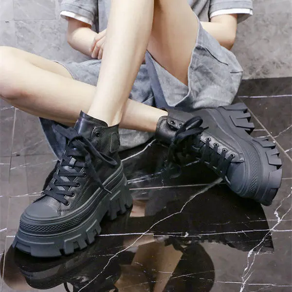 Ботинки мартинсы для женщин, новинка 2021, Осенняя обувь, модные короткие ботинки, увеличивающие рост женские ботинки на толстой подошве, повс...
Ботинки мартинсы для женщин, новинка 2021, Осенняя обувь, модные короткие ботинки, увеличивающие рост женские ботинки на толстой подошве, повс...