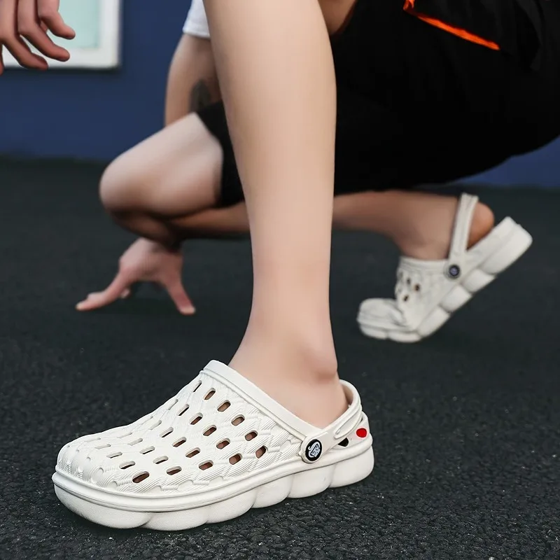 Men's outdoor slippers large size crocs fashion personality eva integrated non-slip summer men's flip-flops sandal buns
Men's outdoor slippers large size crocs fashion personality eva integrated non-slip summer men's flip-flops sandal buns