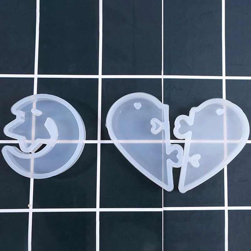 1pcs UV Resin Beautiful Jewelry Liquid Silicone Mold Moon Love Heart Resin Charms Pendant Molds For DIY Decorate Making Jewelry
1pcs UV Resin Beautiful Jewelry Liquid Silicone Mold Moon Love Heart Resin Charms Pendant Molds For DIY Decorate Making Jewelry