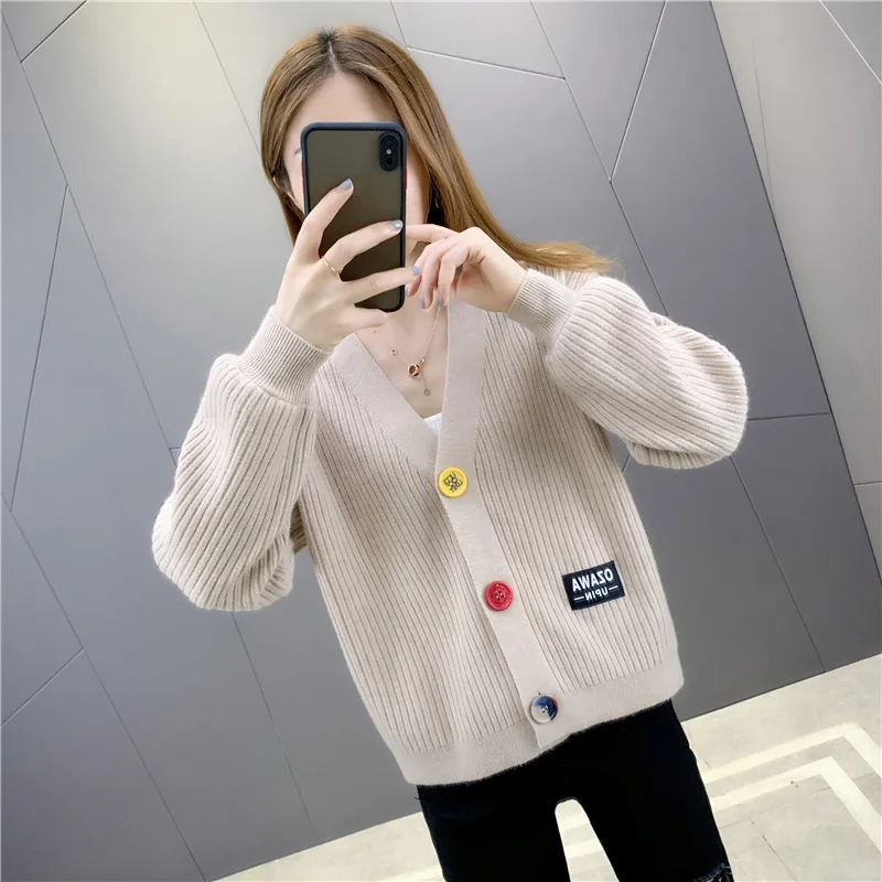 2022 Autumn And Winter Fashion New Korean Style Western Sweater Jacket Women Loose Lantern Sleeve Knitted Cardigan
2022 Autumn And Winter Fashion New Korean Style Western Sweater Jacket Women Loose Lantern Sleeve Knitted Cardigan