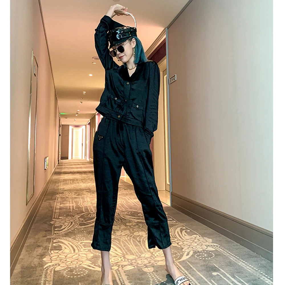 YUANYUANJYCO Autumn Women Ankle-Length Streetwear Polyester Two Piece Set LTY2 Leopard V-neck Long Sleeve Shirts Animal pants
YUANYUANJYCO Autumn Women Ankle-Length Streetwear Polyester Two Piece Set LTY2 Leopard V-neck Long Sleeve Shirts Animal pants