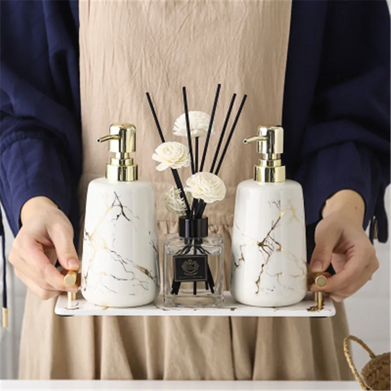 Light luxury wash mouthwash cup toothbrush cup bottle sub bottling household dental jar washing set ceramic toothbrush cup bathr 
Light luxury wash mouthwash cup toothbrush cup bottle sub bottling household dental jar washing set ceramic toothbrush cup bathr