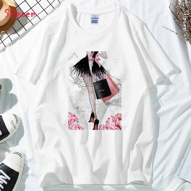 Женская летняя футболка размера плюс, модная Винтажная футболка в стиле Харадзюку на высоком каблуке с цветочным принтом 
Женская летняя футболка размера плюс, модная Винтажная футболка в стиле Харадзюку на высоком каблуке с цветочным принтом