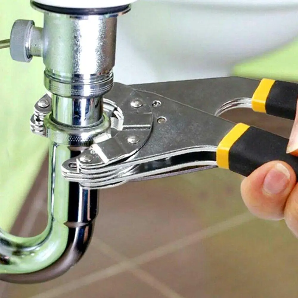 8 Inch Multi-function Adjustable Vintage Hexagon Wrench Carbon Steel U niversal Tool B ionic Wrench Magic Wrench 
8 Inch Multi-function Adjustable Vintage Hexagon Wrench Carbon Steel U niversal Tool B ionic Wrench Magic Wrench