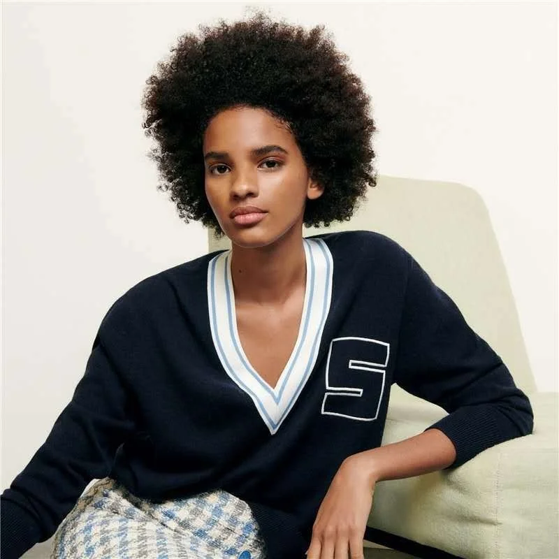 Women's Wool Sweater 2021 England Style Fashionable Wool Pullover Spring and Autumn Embroidered V-neck Cardigan
Women's Wool Sweater 2021 England Style Fashionable Wool Pullover Spring and Autumn Embroidered V-neck Cardigan