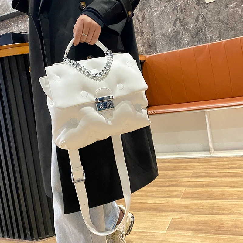 2020 Winter Luxury Designer Handbags for Women New Quality PU Leather Shoulder Crossbody Bag Space Pad Cotton Feather Down Bags
2020 Winter Luxury Designer Handbags for Women New Quality PU Leather Shoulder Crossbody Bag Space Pad Cotton Feather Down Bags