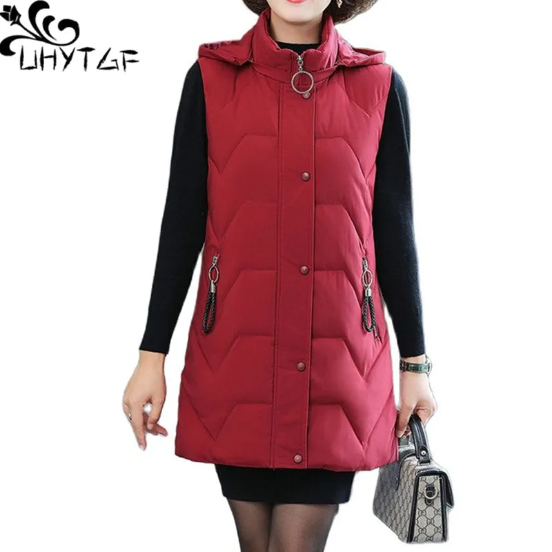 UHYTGF Fashion Women Vest New Korean Hooded Sleeveless Autumn Winter Jacket Down Cotton Casual Warm 6XL Loose Size Waistcoat2249
UHYTGF Fashion Women Vest New Korean Hooded Sleeveless Autumn Winter Jacket Down Cotton Casual Warm 6XL Loose Size Waistcoat2249