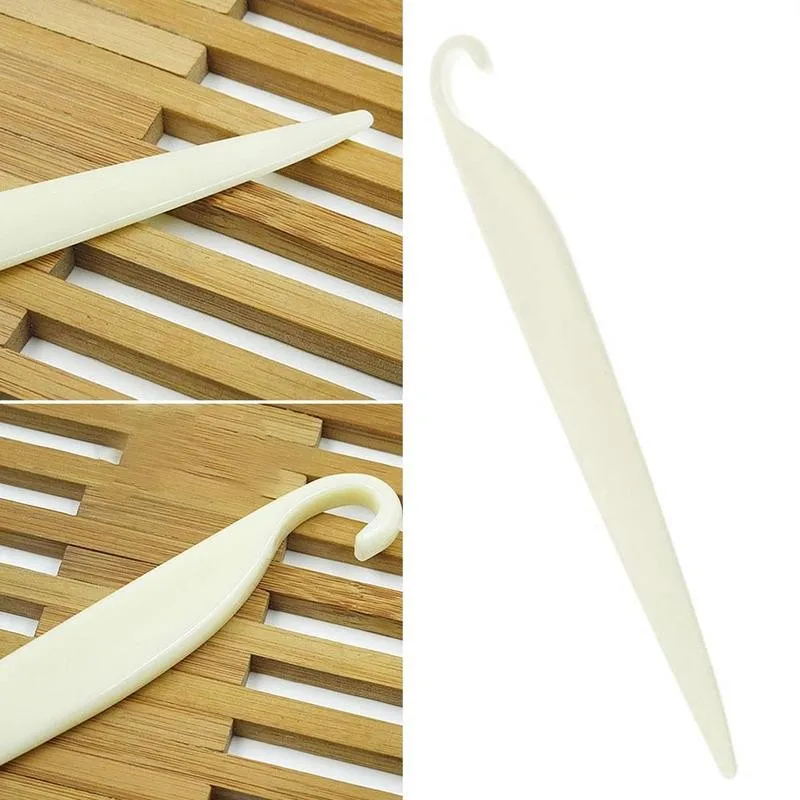 1pc Cream Scraper Irregular Teeth Edge Spatulas Cake Baking Scraper Fondant Cake Slicer Pastry Cutters Tools DIY Decorating
1pc Cream Scraper Irregular Teeth Edge Spatulas Cake Baking Scraper Fondant Cake Slicer Pastry Cutters Tools DIY Decorating