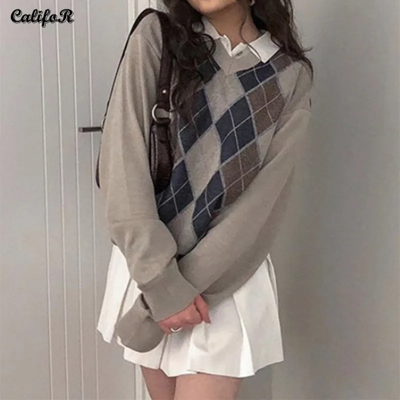 V Neck Plaid Women's Sweater Preppy Style Knit 2021 Female's Clothing Casual Loose Cardigans for Ladies Long Sleeve Pullover
V Neck Plaid Women's Sweater Preppy Style Knit 2021 Female's Clothing Casual Loose Cardigans for Ladies Long Sleeve Pullover