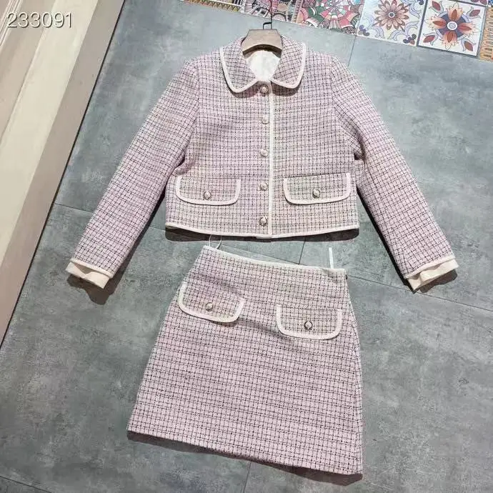 2021 Women's Runway Autumn Skirt Suit Long Sleeve Striped Print Blazer Jacket+A-Line Mini Skirt Fashion Two Piece Set
2021 Women's Runway Autumn Skirt Suit Long Sleeve Striped Print Blazer Jacket+A-Line Mini Skirt Fashion Two Piece Set