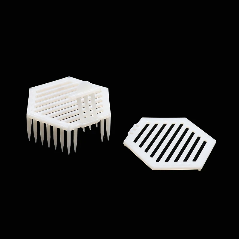 10PCS Beekeeping Tool Bee Queen Cage Beekeeping Apiculture Tool Plastic Hexagonal Needle Type Cages Bees Tool Equipment Supplies
10PCS Beekeeping Tool Bee Queen Cage Beekeeping Apiculture Tool Plastic Hexagonal Needle Type Cages Bees Tool Equipment Supplies